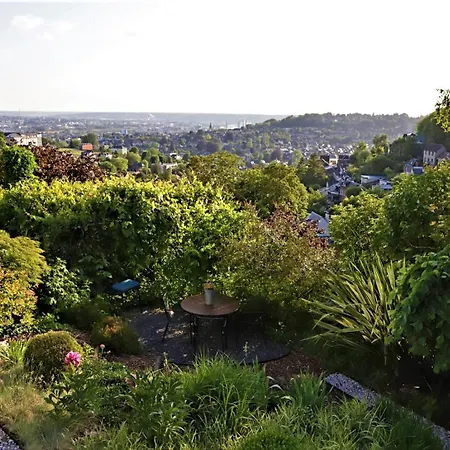 Holiday home Vue Exceptionnelle Sur Rouen - Climatisation - Terrasse Panoramique - Calme Et Stationnement - 5 Personnes *