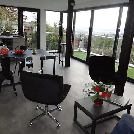 Vue Exceptionnelle Sur Rouen - Climatisation - Terrasse Panoramique - Calme Et Stationnement - 5 Personnes Holiday home Bois-Guillaume