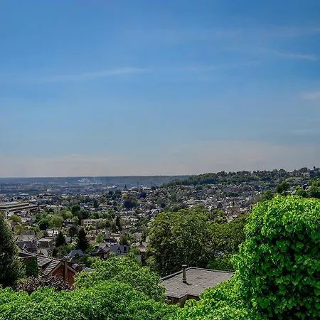 Vue Exceptionnelle Sur Rouen - Climatisation - Terrasse Panoramique - Calme Et Stationnement - 5 Personnes Holiday home Bois-Guillaume